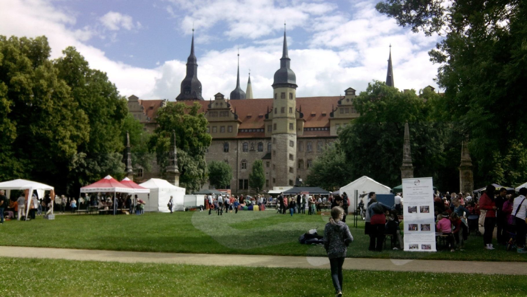 Schlossfest Merseburg Schlossfest Merseburg Hunderte Besucher bereits
