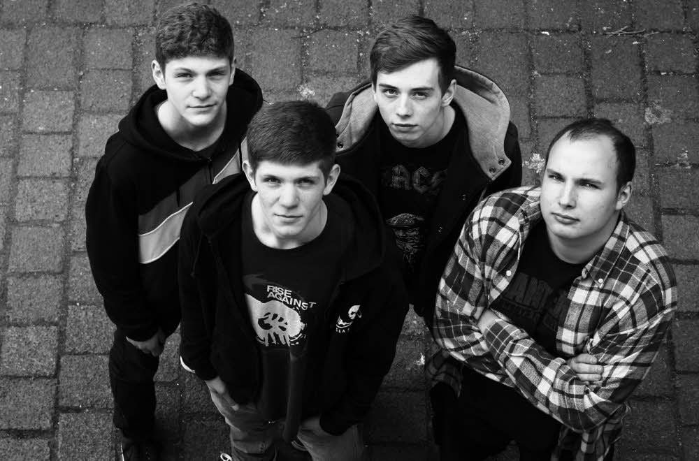 Sakias und Jannik Balint, Florian Helmecke sowie Tom Bergmann (von links) sind Throwback.