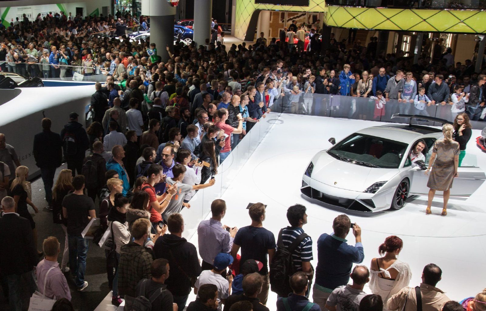 Die IAA 2015: Auch in diesem Jahr werden die Autohersteller wieder mit ihren neusten Modellen protzen.