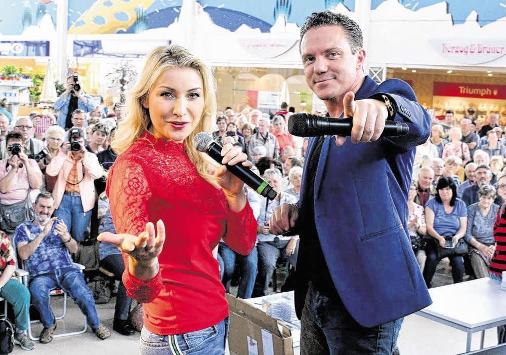 Auch Anna-Carina Woitschack und Stefan Mross sind in diesem Jahr in der Mammuthalle Sangerhausen zu erleben.