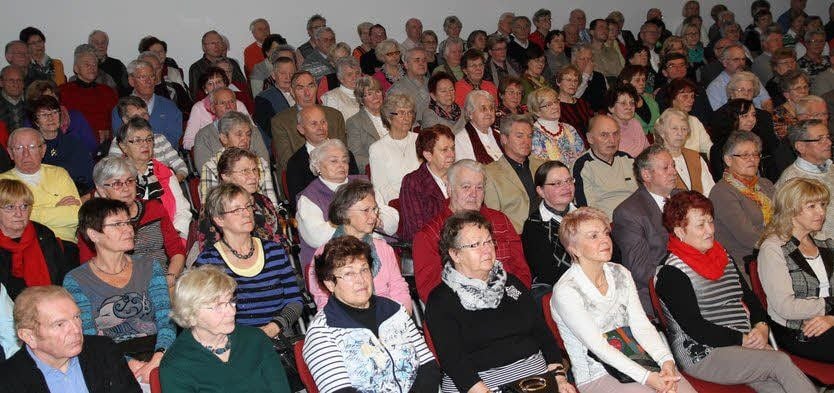 320 Zuschauer waren im Ludowinger Saal dabei.