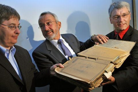 Das Archiv des Flugzeugbauers Hugo Junkers ist wieder in Dessau-Roßlau. (FOTO: DPA)