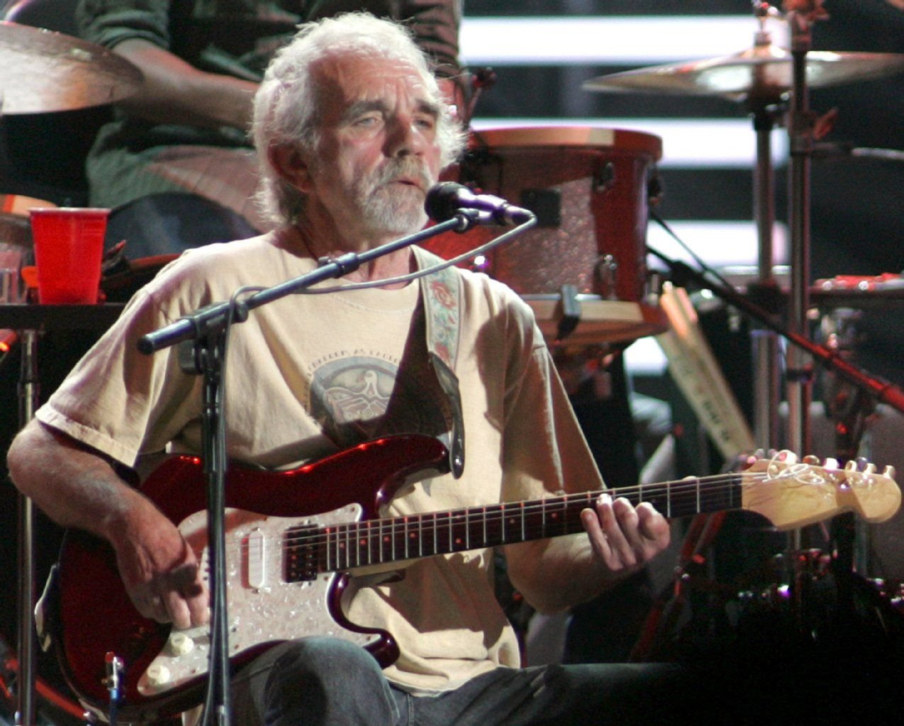 Der amerikanische Musiker J.J. Cale bei einem Auftritt 2007 in San Diego. Der Sänger und Songwriter ("Cocaine") starb am 26.07.2013 in La Jolla (Kalifornien) im Alter von 74 Jahren an einem Herzinfarkt.