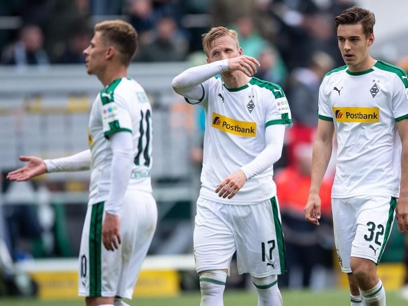 Die Profis von Borussia Mönchengladbach wurden während des Spiels gegen 1899 Hoffenheim von den eigenen Fans ausgepfifen. Foto: Marius Becker