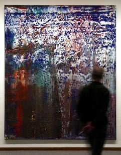 Den höchsten Einzelpreis erzielte mit 2,6 Millionen Euro der «Fels» von Gerhard Richter, ein abstraktes Ölgemälde mit einer Größe von 300 mal 250 Zentimetern. (Foto: dpa)