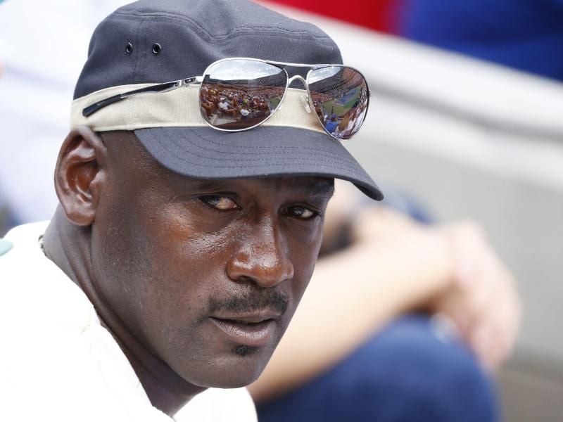 Hilfsbereit: Basketball-Legende Michael Jordan. Foto: Andrew Gombert/EPA