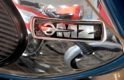 Die ehemaligen Motorradrennfahrer Martin Wimmer und Ralf Waldmann haben jetzt den schwer angeschlagenen sächsischen Betrieb MZ gekauft und wollen künftig auch Motoren herstellen. (FOTO: DPA)