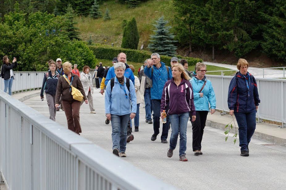 Zwischenstation Trogfurter Brücke - ihr Name leitet sich von dem ehemaligen Übergang des „Trogweges“ (Trockenwegs) durch die Bode her.
