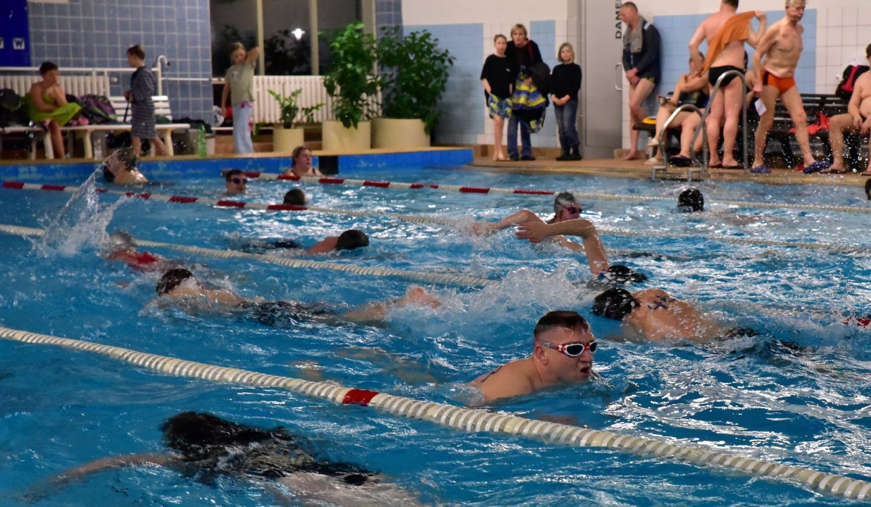 Nachtschwimmen Weißenfels