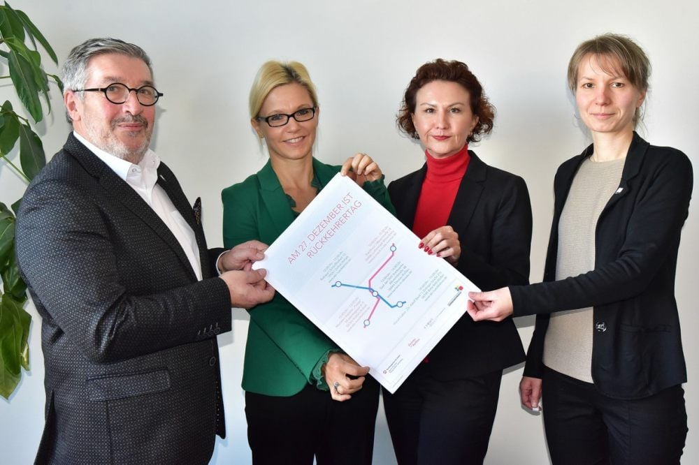 Haben die Rückkehrermessen im gemeinsamen Internetauftritt regionalisiert: Harald Wetzel, Carina Knie-Nürnberg, Elena Herzel und Anja Czubera.
