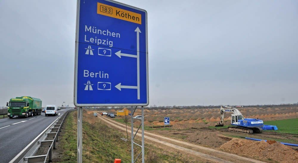 Alles ist vorbereitet für den Bau des Autohofes an der A 9. Im November soll er fertig sein.