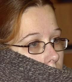 Im Babymord-Prozess vor dem HildesheimerLandgericht ist die angeklagte Studentin am Dienstag zu lebenslangerHaft verurteilt worden. Die 28-Jährige ermordete ihre beiden Söhnenach Überzeugung des Richters kurz nach der Geburt vorsätzlich - undkeineswegs in einem panischen Ausnahmezustand. (Foto: dpa)
