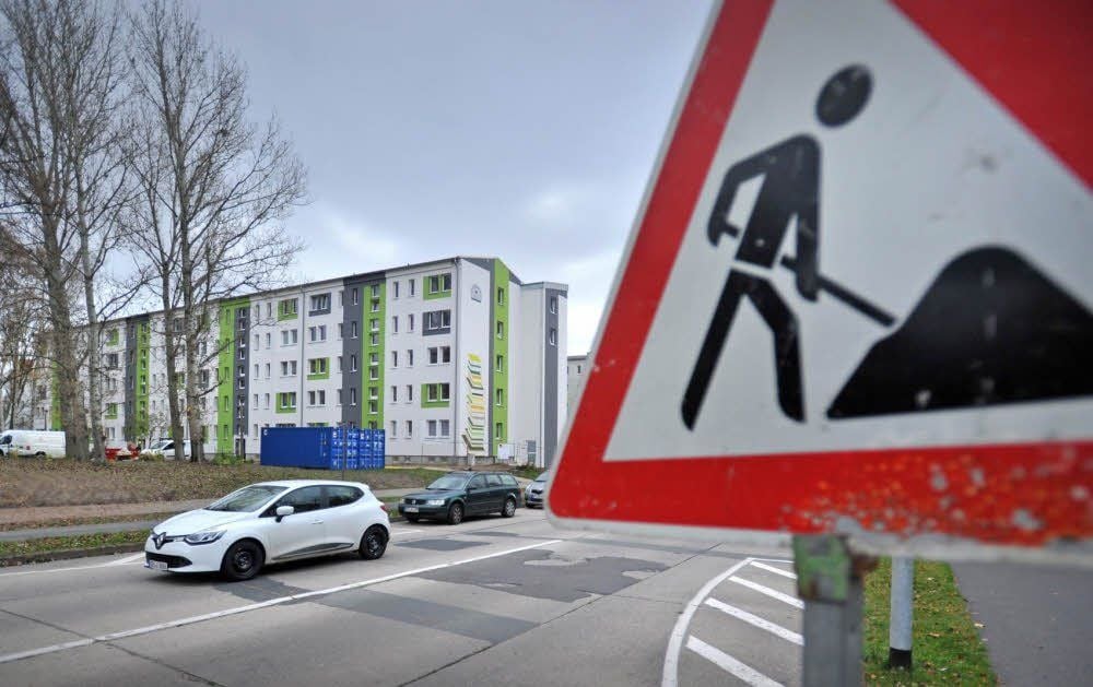 Die WBG modernisiert in der Ernst-Toller-Straße den ersten von drei Blöcken.