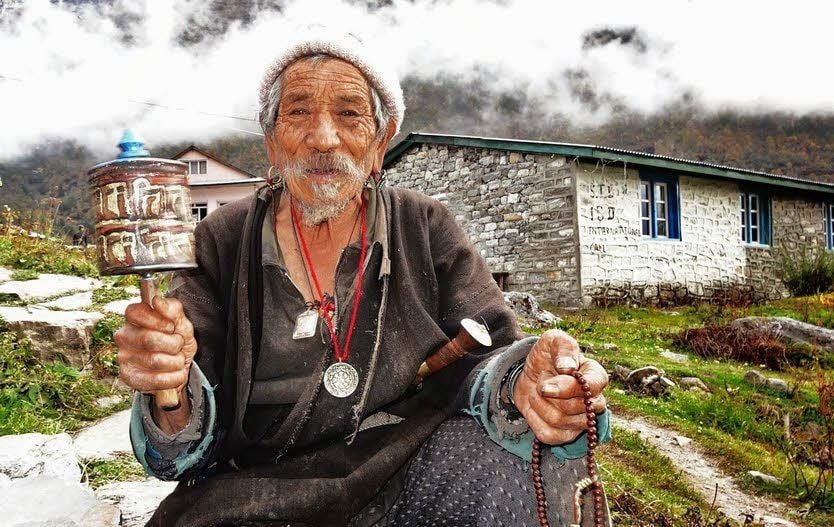 Im Netz ist Nepal Nachbar.
