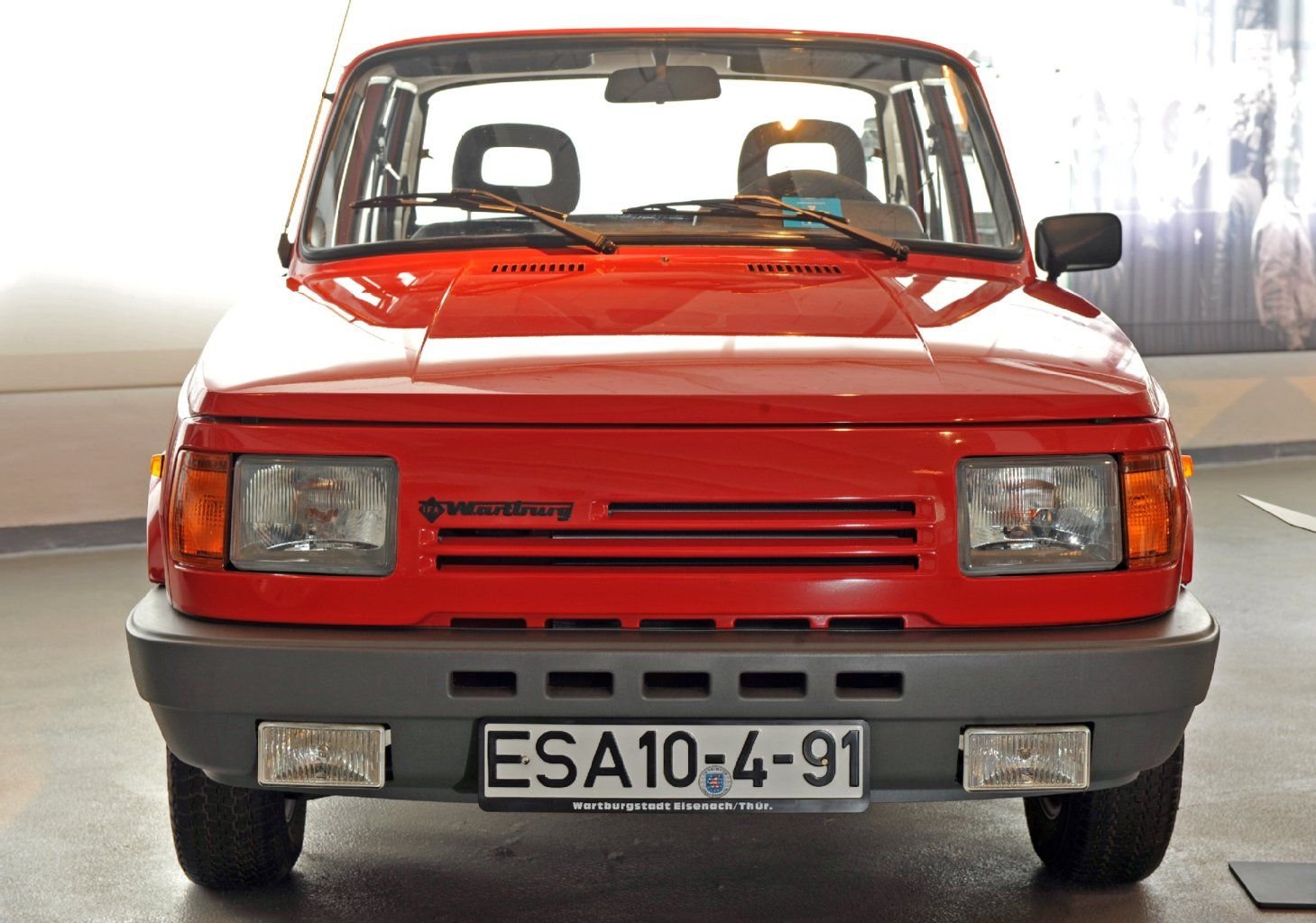 Ein Pkw Wartburg 1.3 (mit Viertaktmotor) im Museum "automobile welt eisenach" in Eisenach.