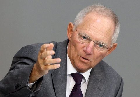 Bundesfinanzminister Wolfgang Schäuble (CDU) spricht im Bundestag in Berlin. (FOTO: DPA)