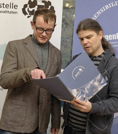 Marko Steckel und Steffen Andersch stellen die Bilanz vor.