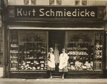 20er Jahre: Filiale Firma Schmiedicke, Collegienstraße 14