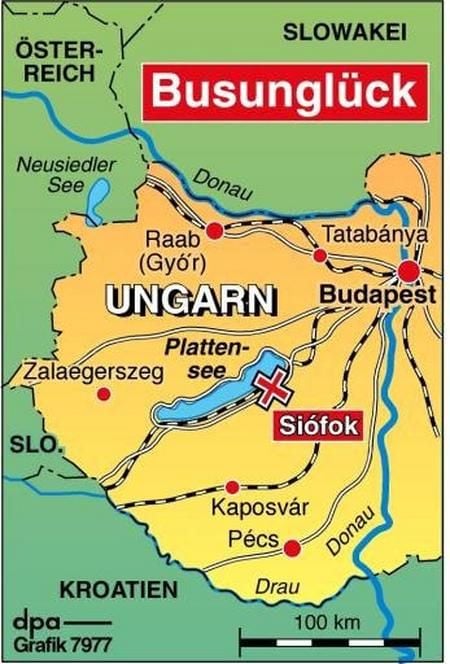 Grafik zum Busunglück. (Grafik: dpa)