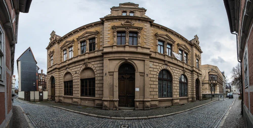 Die Vorderansicht des Kaiserhofs in der Pölle in Quedlinburg , der von 1894 bis 1896 errichtet wurde.