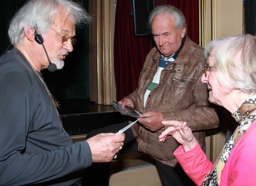 Manfred Kalberlah und Christa Wille bekamen ihre erhofften Autogramme.