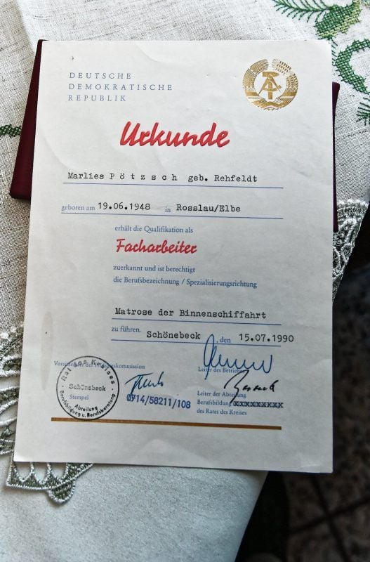 „Kurz vor Buffalo“ noch im Juli 1990 ausgestellt: Der Facharbeiterbrief.