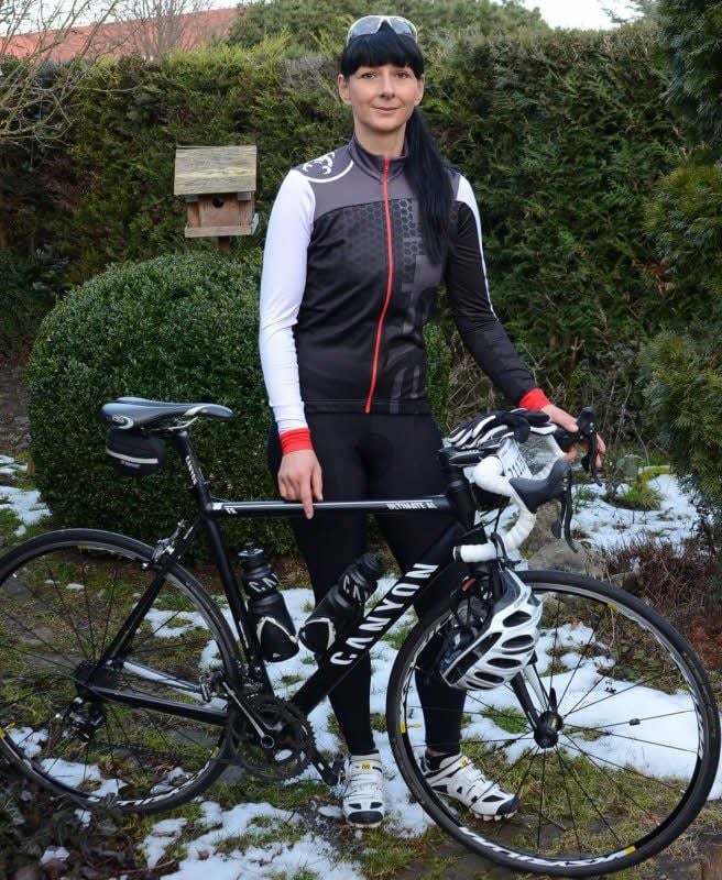 Die Hettstedterin Claudia Klose hat erst spät mit Radrennen angefangen.