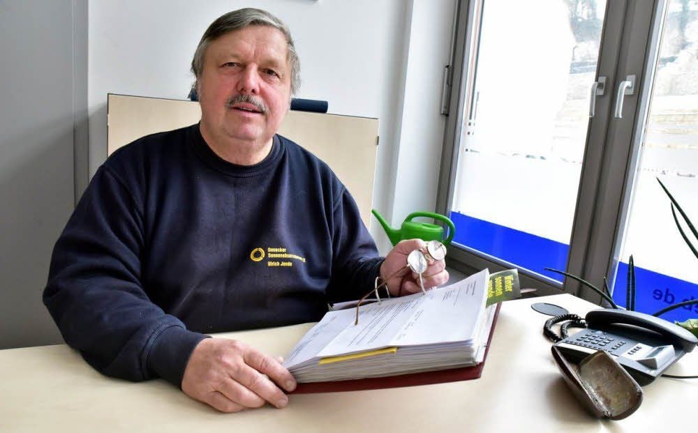 Ulrich Jende hat durchgesetzt, dass Hartz-IV-Betroffene zukünftig in den Briefen vom Jobcenter nicht mehr so herabwürdigend behandelt werden.