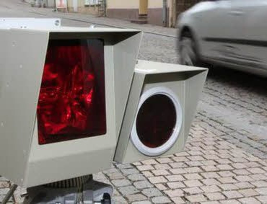 Einen Autofahrer traf es bei einer Geschwindigkeitskontrolle bei Leppin besonders schlimm. Insgesamt wurden 40 Fahrer in rund drei Stunden geblitzt.