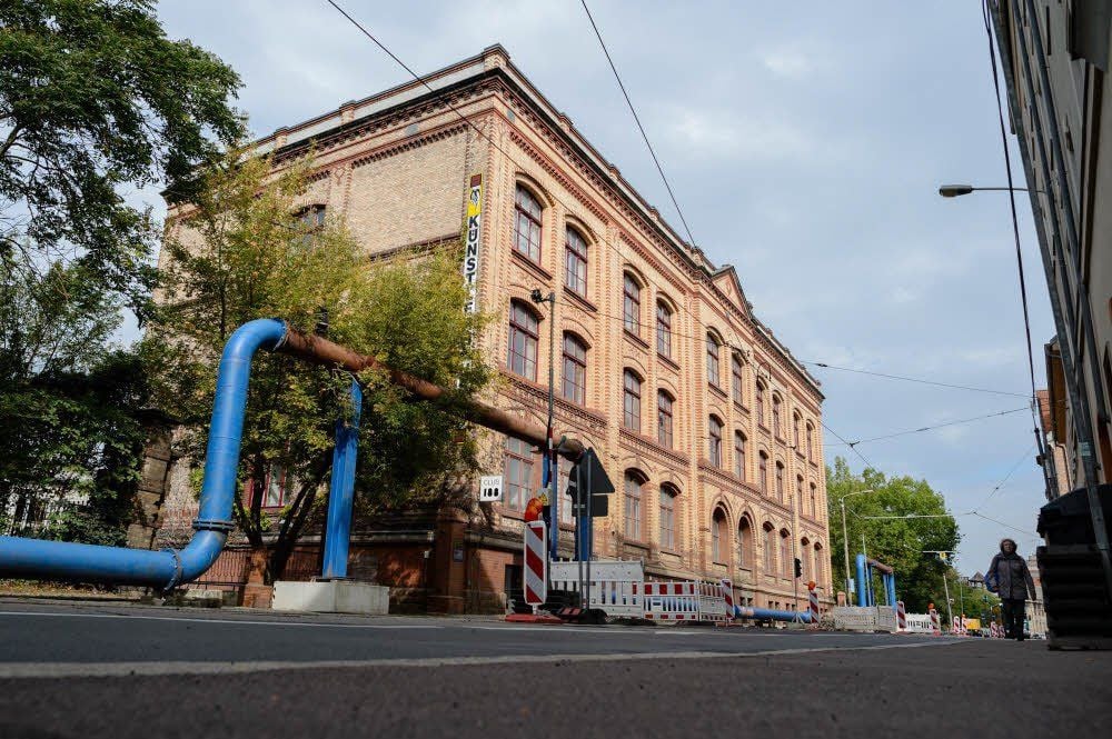 Das Künstlerhaus 188 wird doch nicht abgerissen.