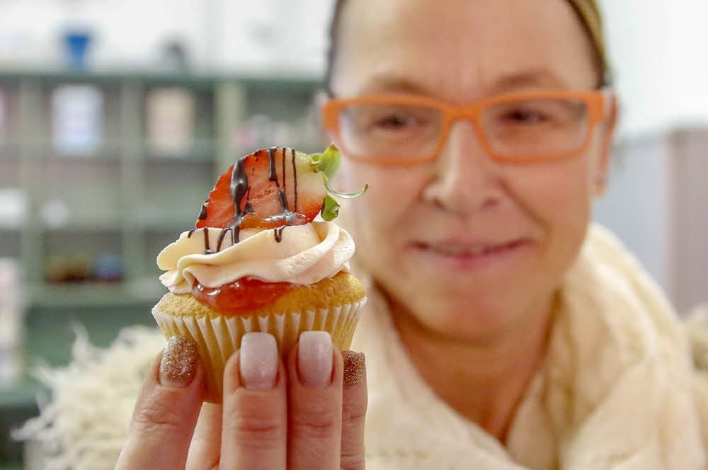 Die Cupcakes von Diana Stitz werden meistens mit einer Haube aus leichter Buttercreme gekrönt.