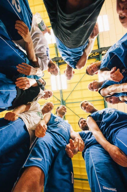 Gemeinsames Ziel: Dessaus Basketballer wollen 2013/14 wieder in die Play-offs einziehen.