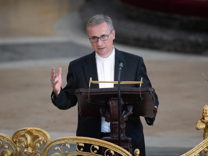 Erzbischof von Hamburg Stefan Heße spricht im Michel. Foto: Daniel Reinhardt/Archiv