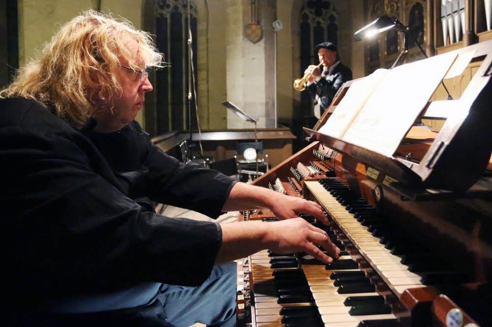 Matthias Eisenberg beim Konzert in der Stephanikirche in Aschersleben vergangenes Jahr.