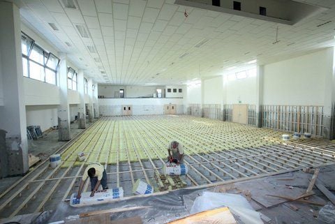 Im großen Saal werden Kultur- und Sportveranstaltungen stattfinden. (FOTO: THOMAS RUTTKE)
