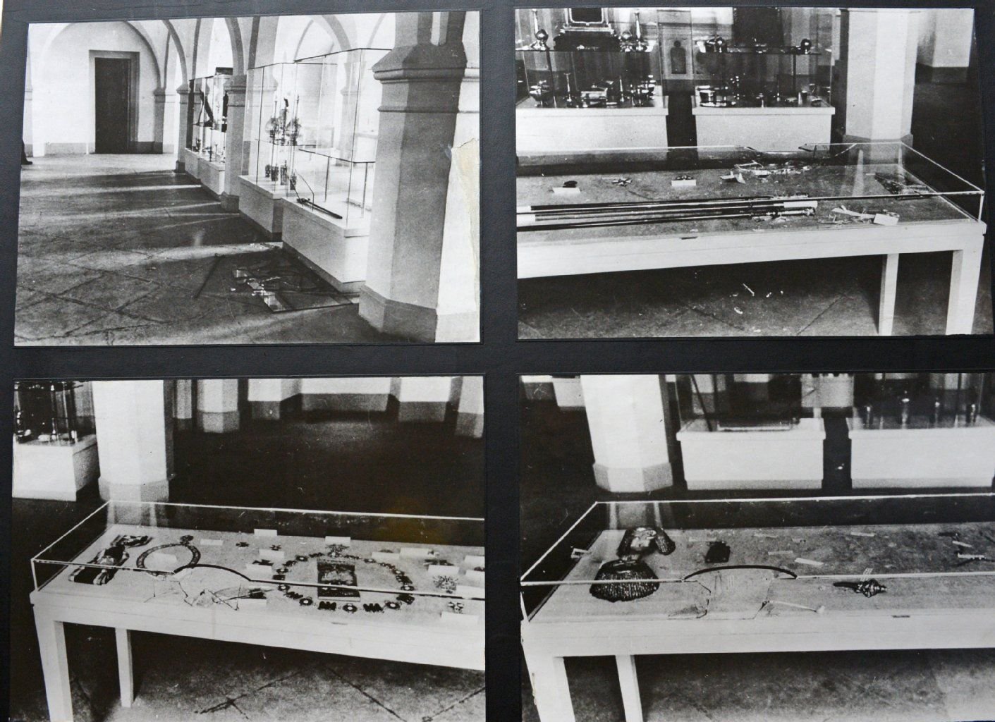 Die Aufnahme vom 31.07.1953 zeigt im Kriminalmuseum der Akademie der Polizei Baden-Württemberg in Freiburg (Baden-Württemberg) aufgebrochene Vitrinen in der Schatzkammer der Burg Hohenzollern.