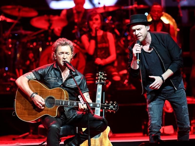 Die Chemie zwischen Peter Maffay (l) und Johannes Oerding stimmt. Foto: Carsten Rehder