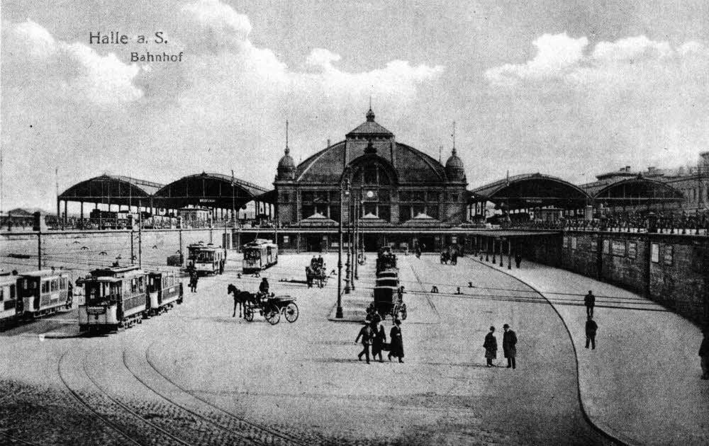 Der Hauptbahnhof um 1900 auf einer Postkarte