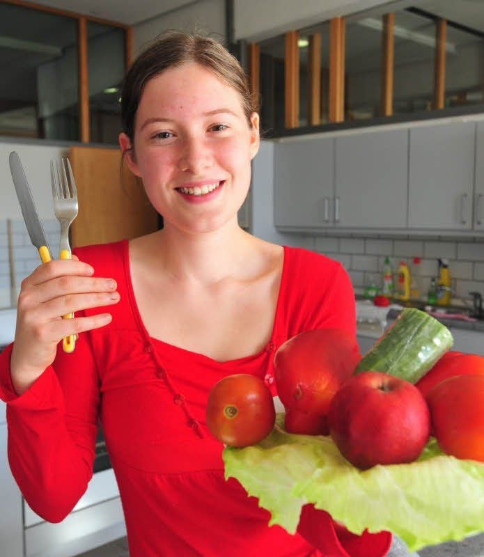 Fleisch und Wurst kennt Laura Kroker natürlich, aber essen? Nein, das geht gar nicht. Als Veganerin ernährt sich die 16-Jährige beispielsweise von Gemüse.