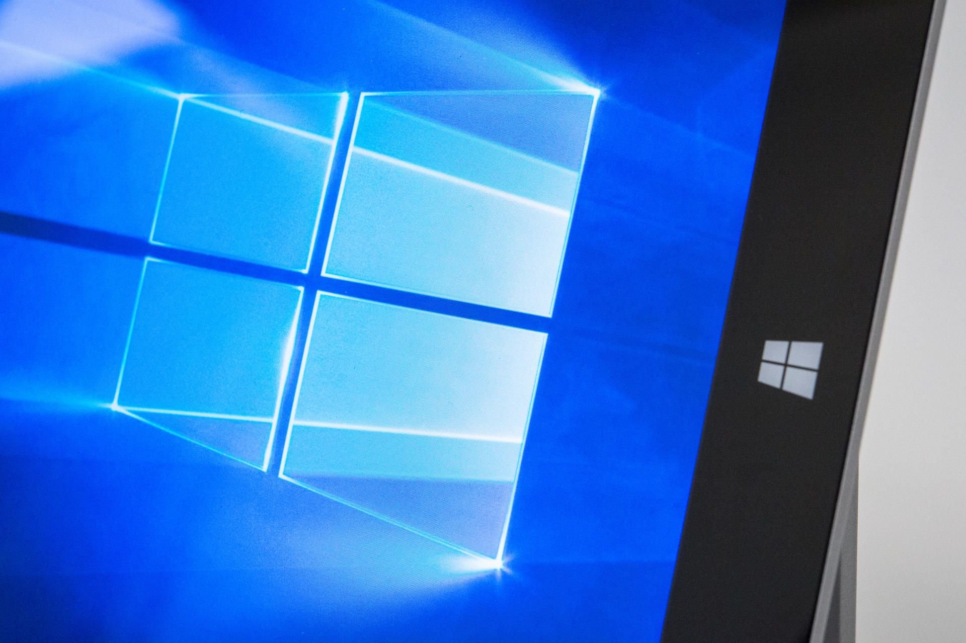 Windows 10 verfügt bereits über Sicherheitsprogramme wie den Windows Defender und eine Firewall.