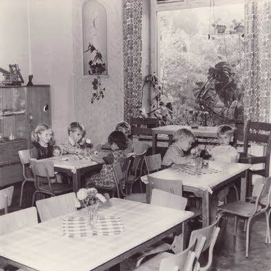 Blick in einen Gruppenraum in den 70er Jahren.