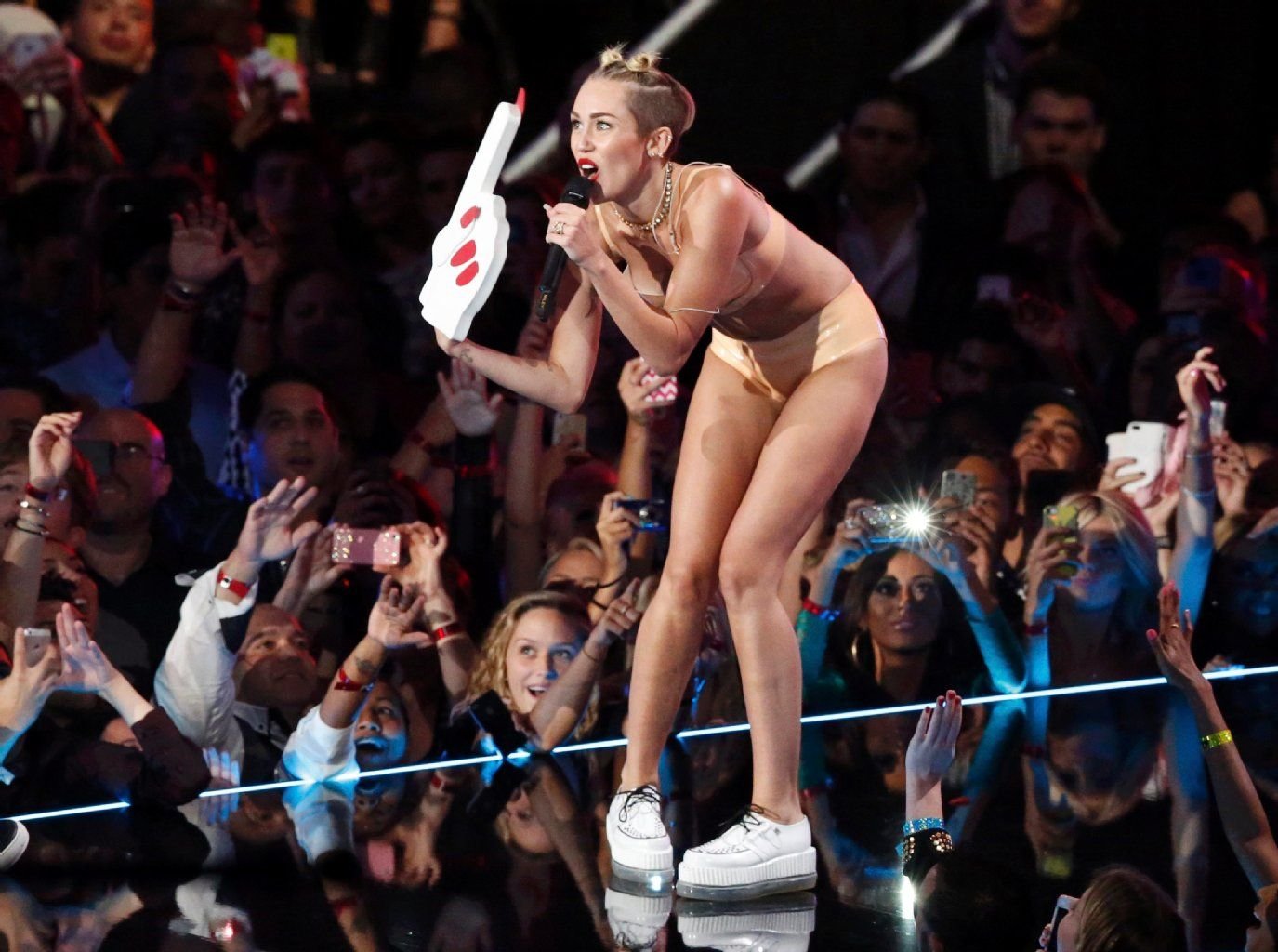 Miley Cyrus darf auch mitspielen.