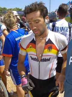Lado Fumic hatte beim olympischen Mountainbike-Rennen Pech: Der deutsche Meister musste zur Hälfte aufgeben, nachdem ihm die Sitzschale des Sattels gebrochen war. (Foto: dpa)