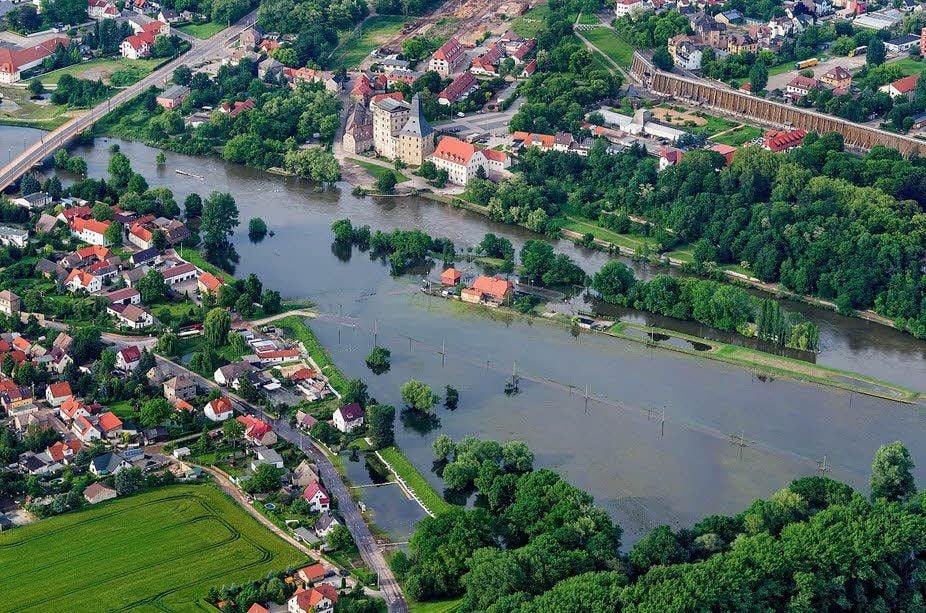 Mit zahlreichen Investitionen will die Stadt Bad Dürrenberg künftigen Fluten vorbeugen. Das vergangene Hochwasser hatte die Stadt hart getroffen.