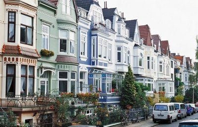 Von Städteplanern und Architekten wiederentdeckt: Zum Beispiel in Bremen gibt es viele der sogenannten Townhouses. «Bremer Touristik-Zentrale BTZ/dpa