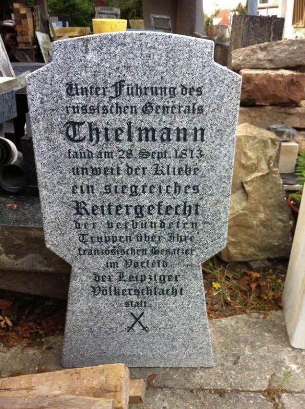 Der neue Gedenkstein wird am Wochenende eingeweiht.