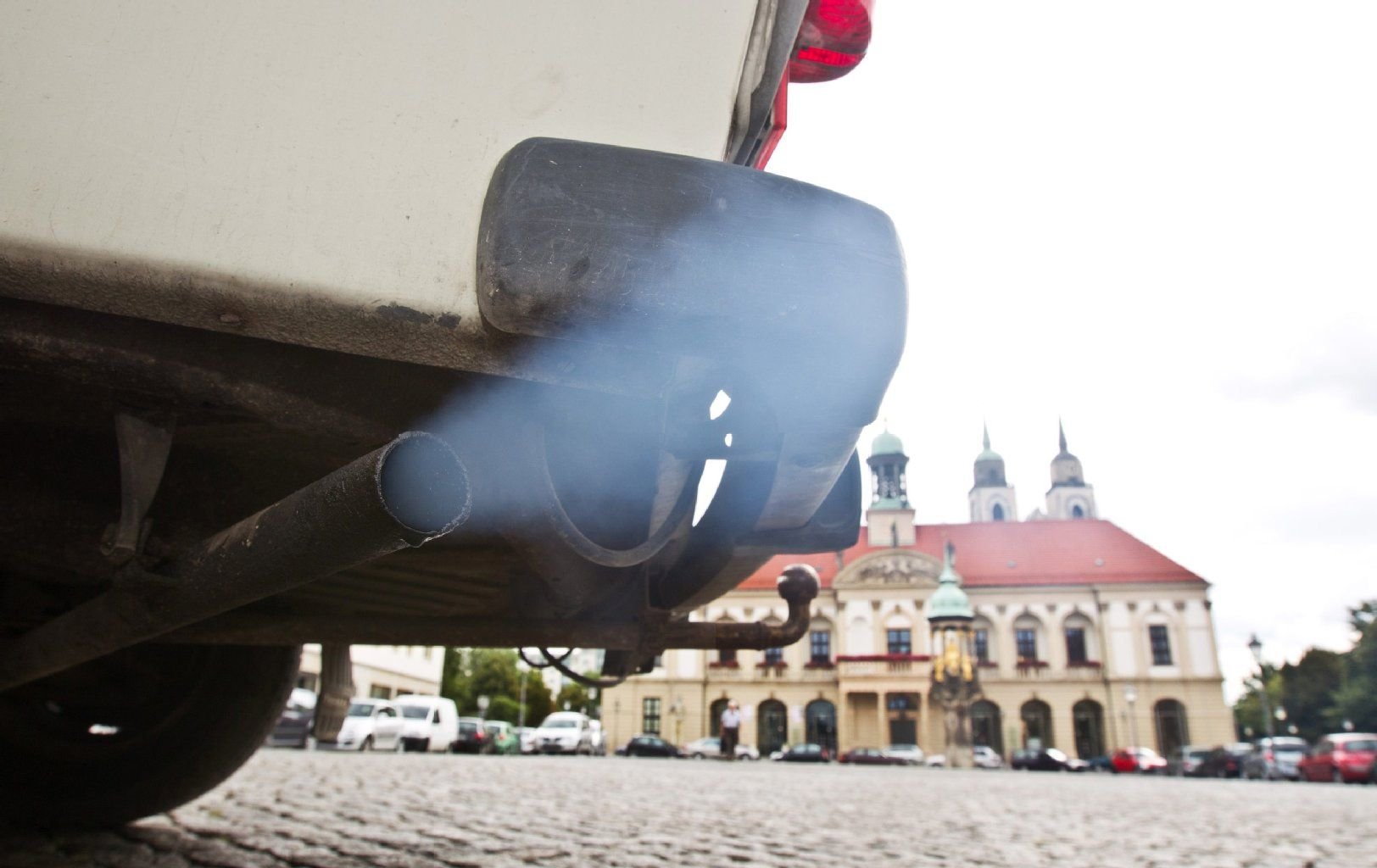 Der Klimakiller Kohlendioxid lässt sich nur durch niedrigeren Verbrauch eindämmen.
