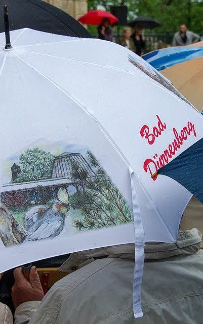 Zeitweise half nur ein Regenschirm.