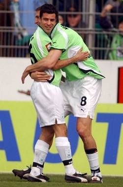 Robson Ponte (l) und Diego Klimowitz, Torschützen