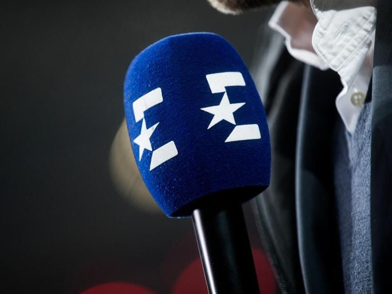 Der TV-Sender Eurosport überträgt bis 2025 die Tour de France und die Vuelta in vollem Umfang. Foto: Rolf Vennenbernd/dpa